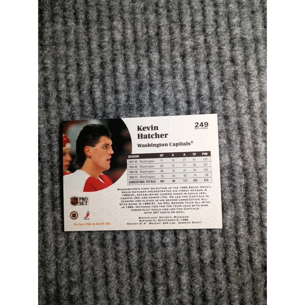 Vintage 1991 NHL Pro Set Washington Capitals Kevin Hatcher Hockey Card #249